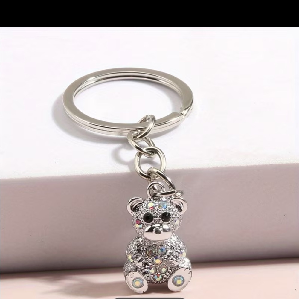 🌹5 for $25🌹Sparkling Silver Bear Keychain